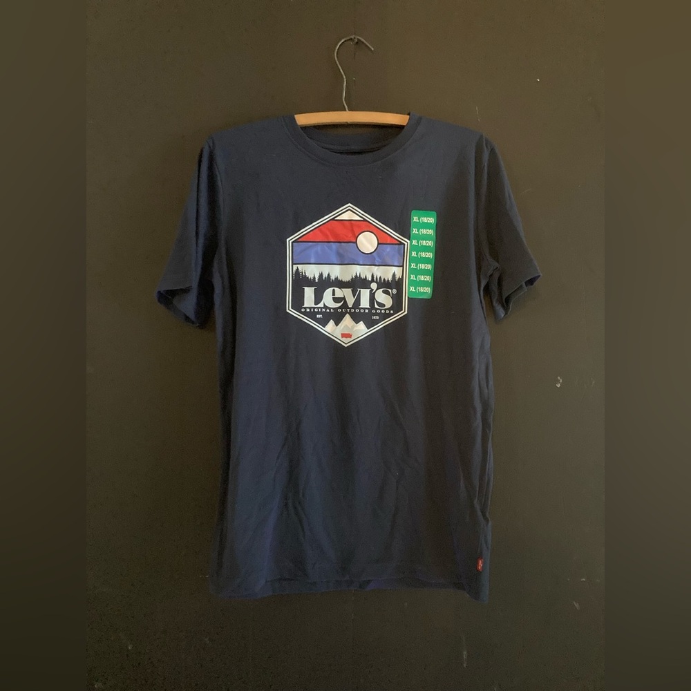 Levi's Navy Graphic Tee with Red and White Accents